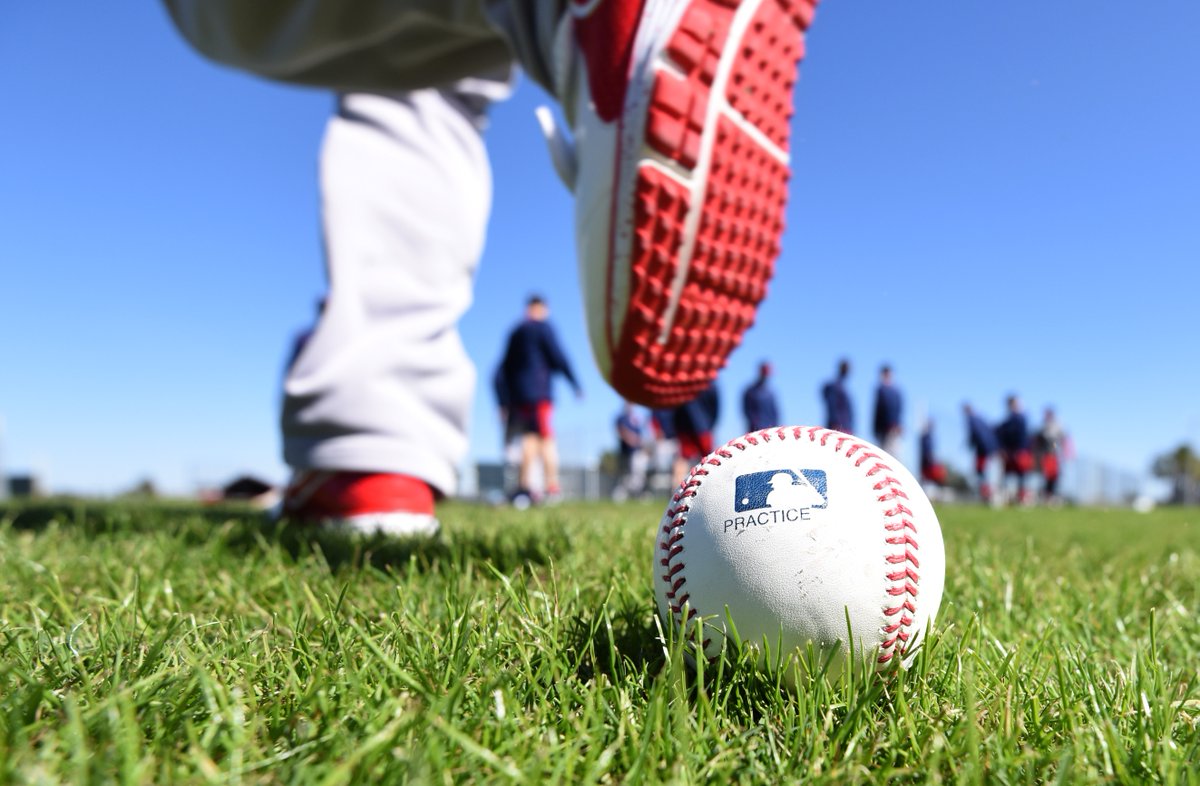 UnSportsESPN's tweet photo. Greeny says he'd like all weekend MLB games to be played during the daytime. 

RT if you agree. https://t.co/HmeFUI9OzB