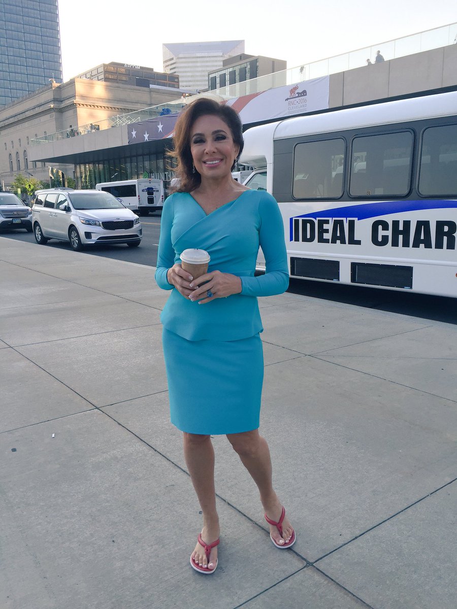 jeanine pirro on twitter walking up to the foxandfriends set