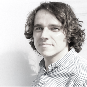 _ifis's tweet photo. #Master Internet-Sicherheit: @Markus_Hertlein im Interview über Perspektiven und @XignSys. https://t.co/mUZyackkIo https://t.co/qElJCXiTNp