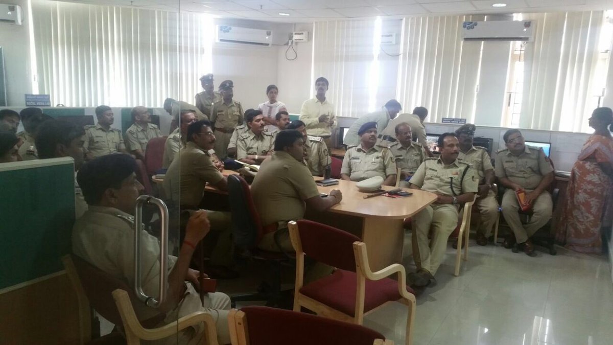 Kalasipalya PS | ಕಲಾಸಿಪಾಳ್ಯ ಪೊಲೀಸ್ ಠಾಣೆ tweet media