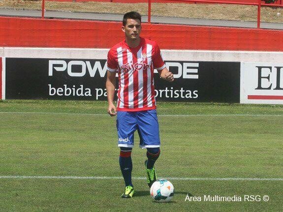 ilopezb90's tweet photo. Hace 3 años me puse por primera vez esta camiseta... Estoy muy orgulloso de haber tomado aquella decisión! 🔴⚪️ https://t.co/Vt88Vuqu0v