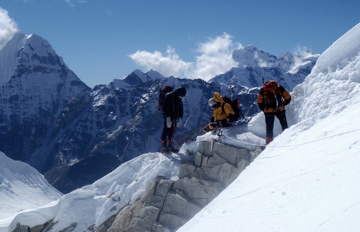 Sidetracked Magazine tweet media