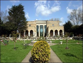GUAnetwork's tweet photo. Join us for a free guided tour of the Kensal Green Cemetery this Saturday 23rd July! https://t.co/spYSOnUsue https://t.co/uuXRprO6iL
