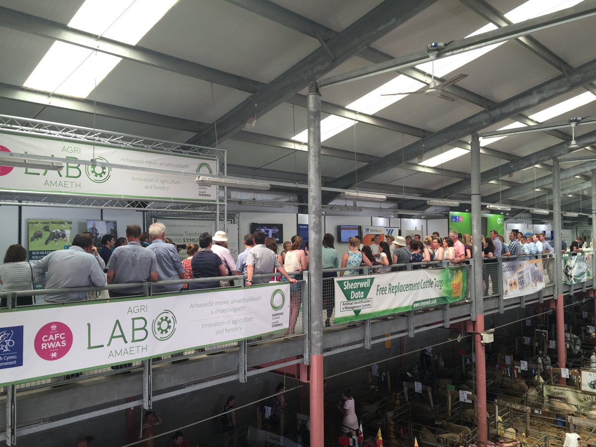 FarmingConnect's tweet photo. Congratulations to all the successful #AgriAcademy candidates. Enjoy the networking in the #AgriLabCy this afternoon https://t.co/SNYqZA09eP