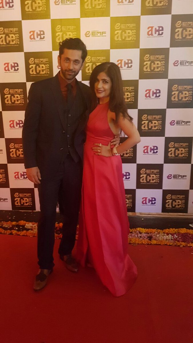 shibanikashyap's tweet photo. At the #Emface2016 awards which was fabulously anchored by @kubrasait  @DanishSait  
What an awesome  evening! https://t.co/jXwdzm0yXM