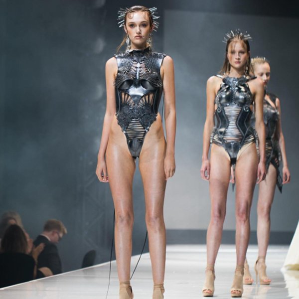 ' R E T I C E N C E ' Nail girls by the Brooks Artistic Team.
#BrooksHair #LCT16