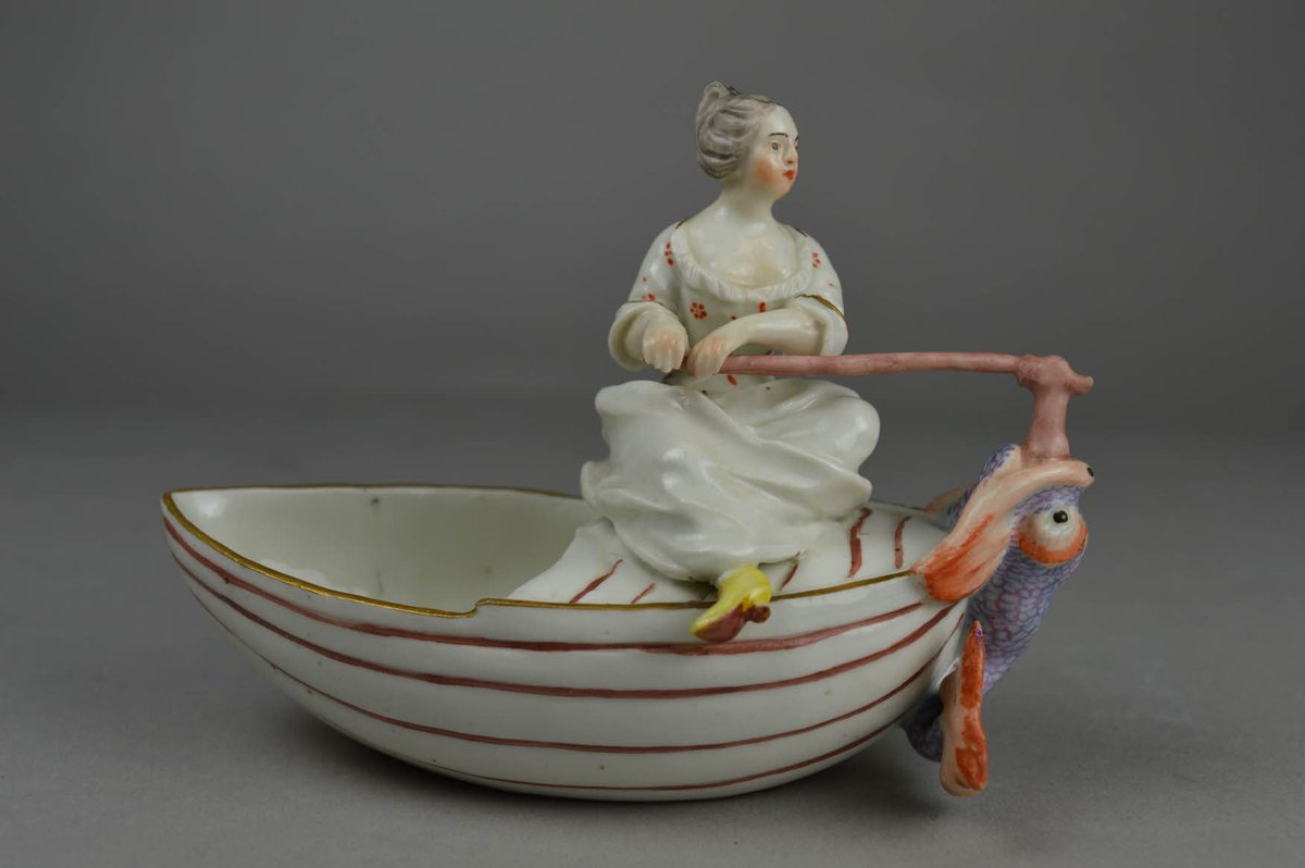 britishmuseum's tweet image. Today’s #MysteryObject is a salt-cellar, a piece of tableware used to hold and dispense salt ow.ly/kXZl3023cHl