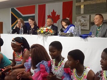 CorresponsalVIH's tweet photo. Pueblos indígenas y VIH: de la retórica a la acción: https://t.co/dg2gSGageQ por @panxo_xavier #AidsConference2016 https://t.co/SMXTjwYcZv
