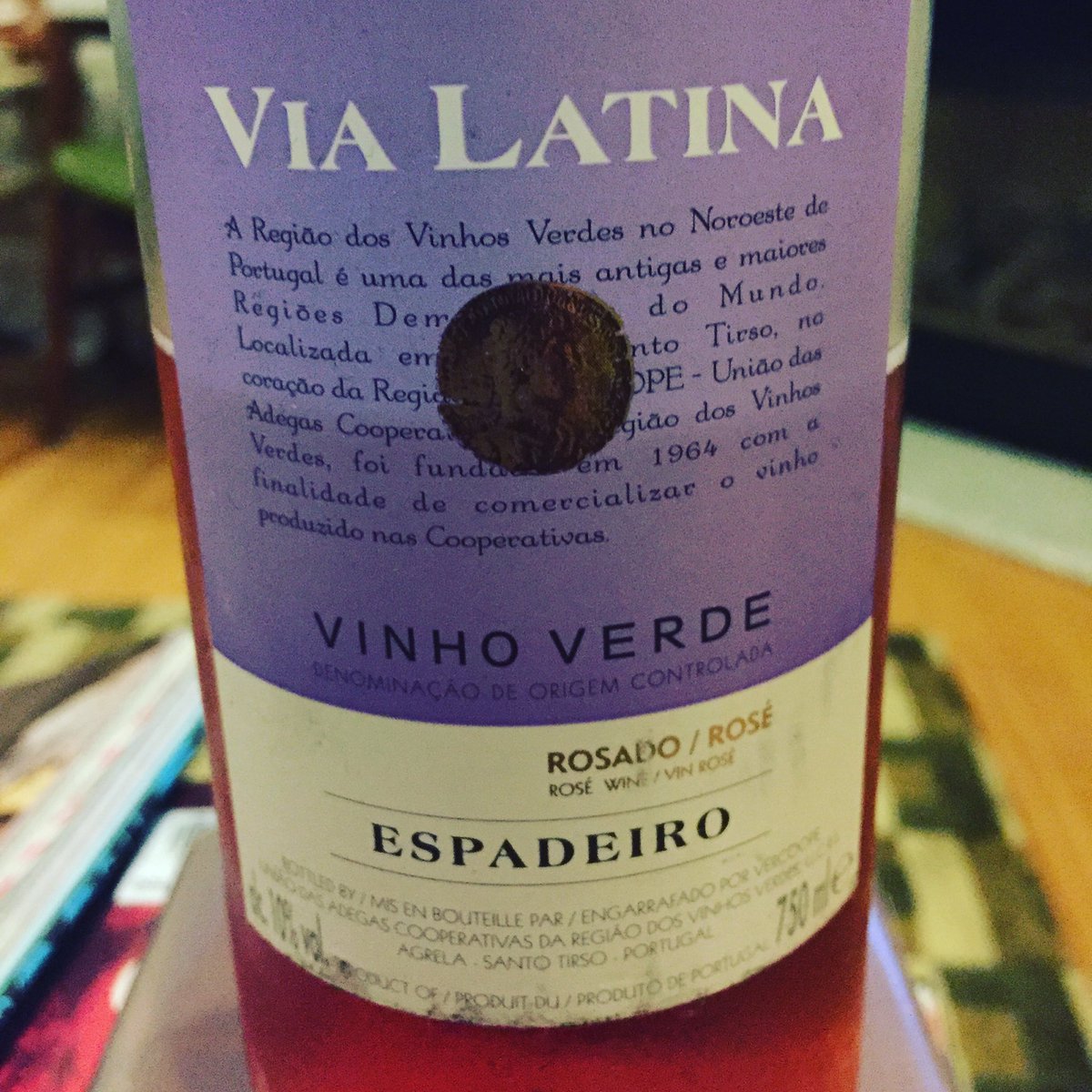 ThePerfectSpot's tweet photo. Rose/rosado time + a memory jaunt back to #Portugal. Slightly effervescent, bright, lively. @wines_portugal #wine https://t.co/tUzocEIOpv