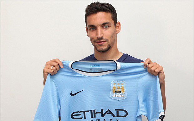TheTransferSpot's tweet image. Sevilla is ready to resign Manchester City’s Jesus Navas by launching a summer bid for the Spanish winger. [Goal]