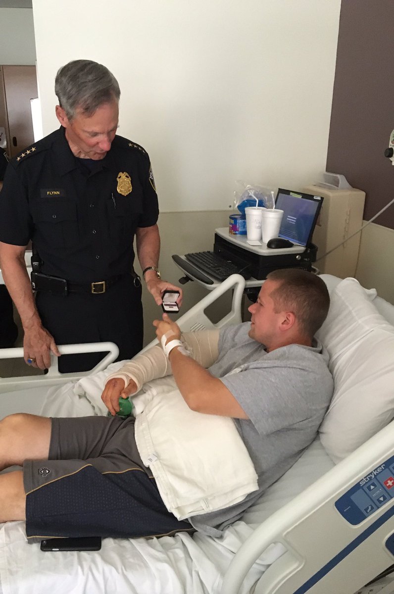 Chief Flynn visited Ofc. Baranowski at the hospital today and presented him with MPD's Purple Valor Award!