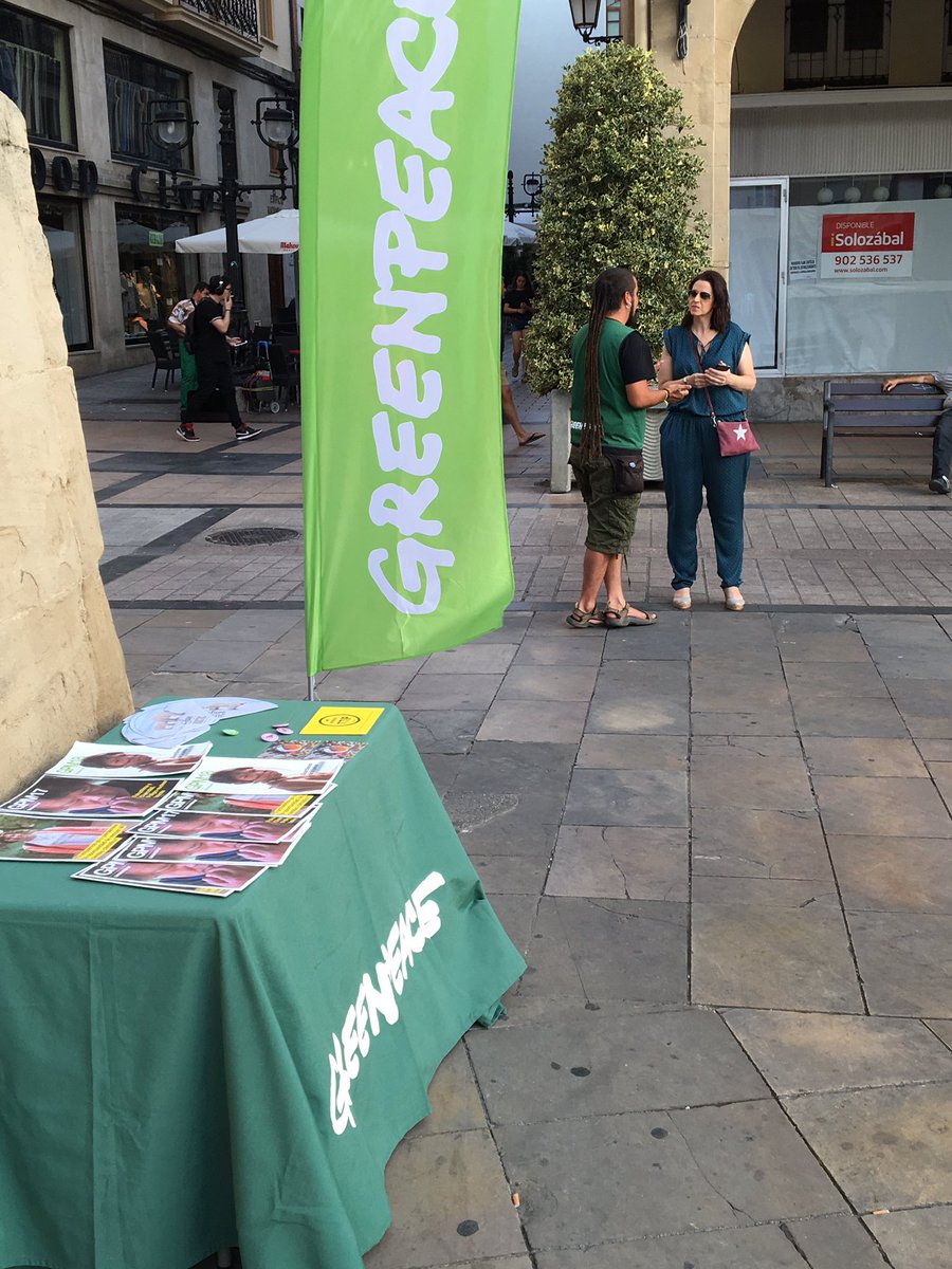 DialogoDirectGP's tweet photo. No paramos pásate por la plaza del mercado en #Logroño no pierdas la oportunidad de #lucharporelplaneta https://t.co/rL8B1UyIoe