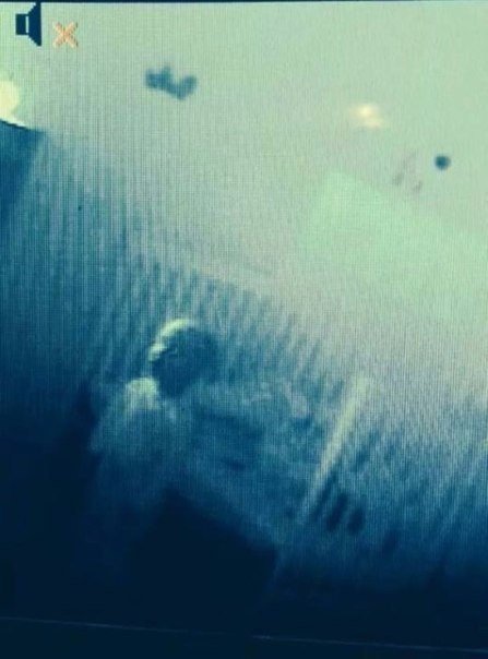 Bubyakin's tweet image. Поставь камеру ночного видения, говорили они...
Будешь смотреть спит ли твой ребенок, говорили они...