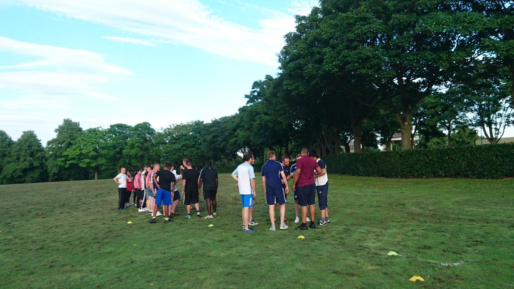 JoDoddy78's tweet photo. @RusSmith0907 @StreetGames what a night to get staff ready for a summer of sports #parksactivator #streetgames https://t.co/XykZ2iJwoy