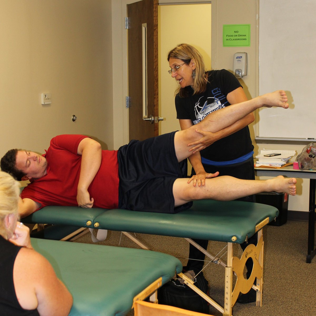 bodyworkatwork's tweet photo. Adductor Magnus #muscletesting #CharlotteNC #RaleighNC #massage #bodywork #mobilemassage #sportsmassage https://t.co/ssjSssKcMa