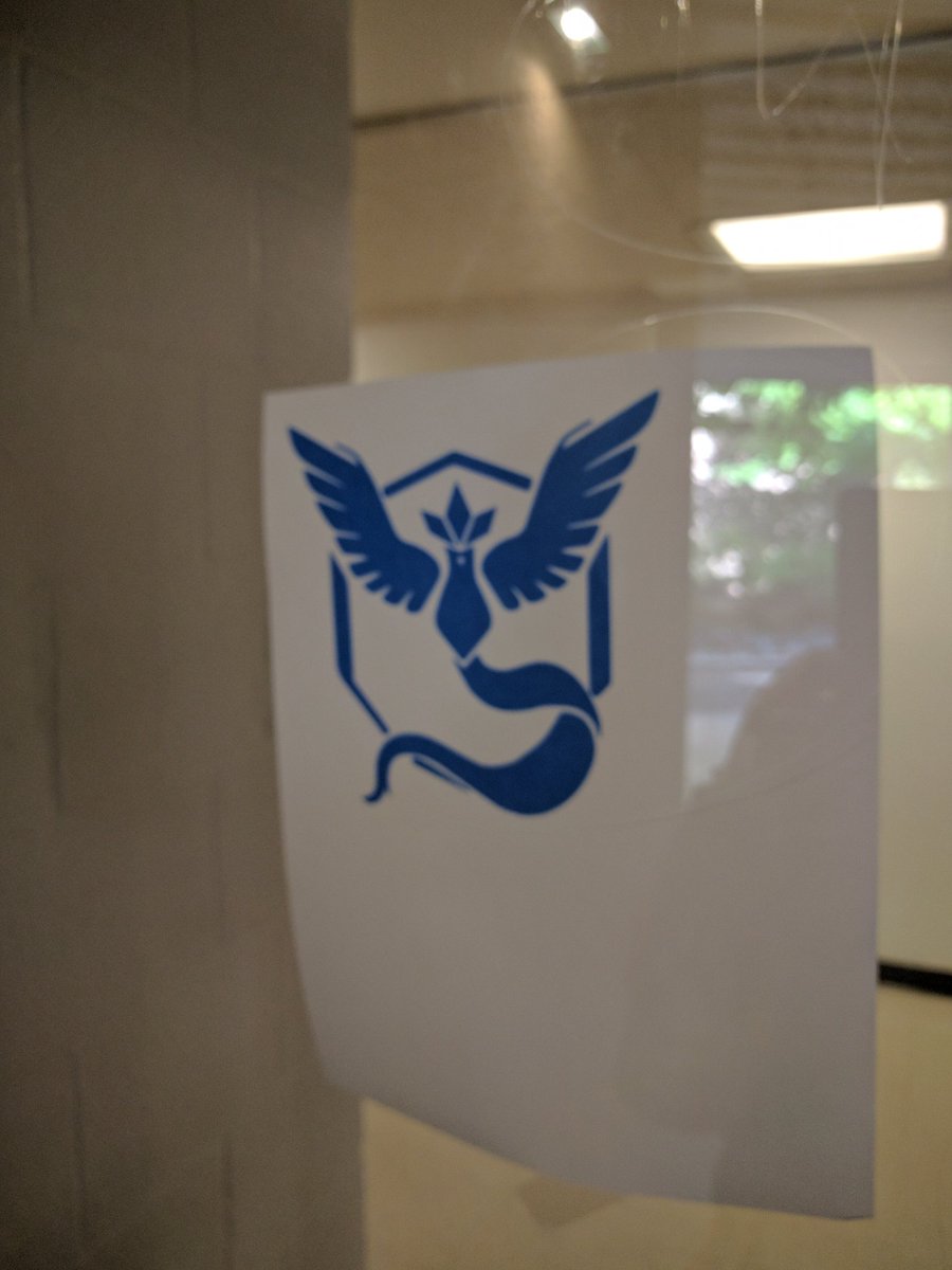 unmreslife's tweet photo. While on our #PokemonGO hunt we noticed Woodward hall has been "claimed" by #TeamMystic 🤔🤔🤔 #UNM #PokemonGoABQ https://t.co/ZqNJdC27SX