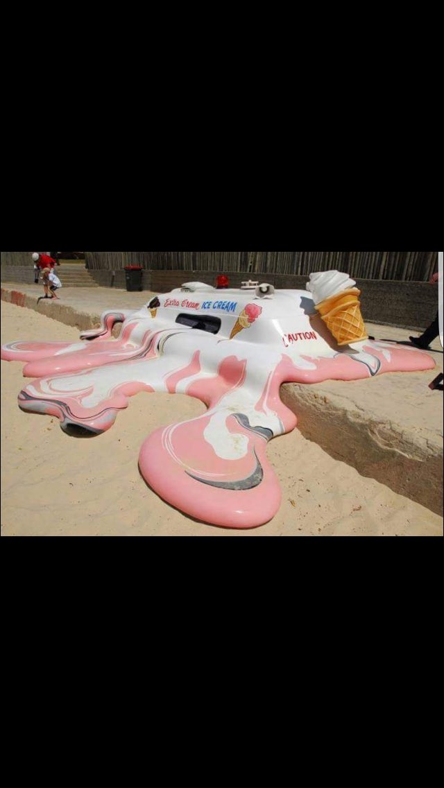 Not saying it's hot!! 
<a href="/bedfordschool/">Bedford School</a> <a href="/acs365/">ACS Office Solutions</a> 
#Lillywhite #todammhot