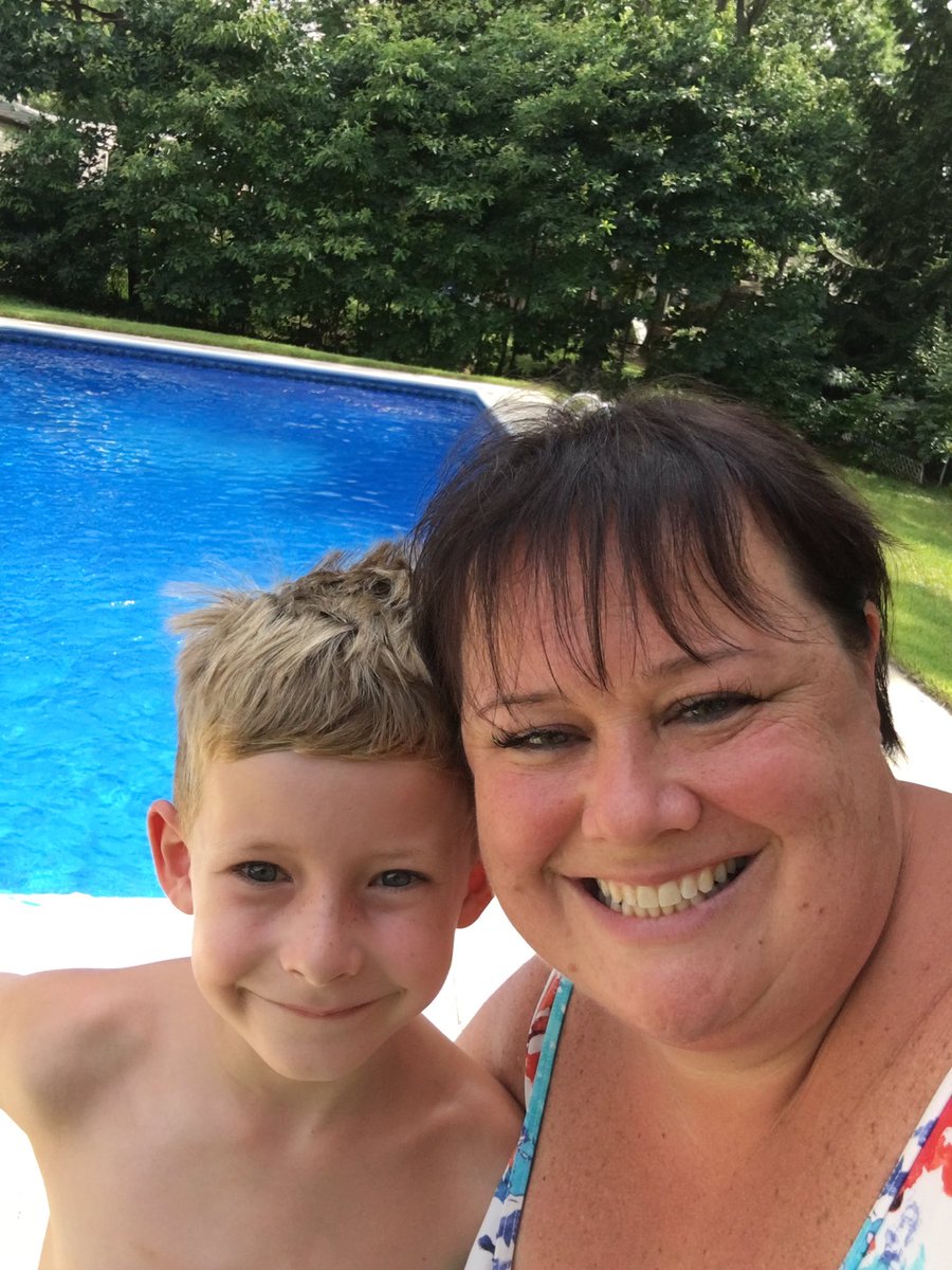 WalstromK2's tweet photo. Enjoying this beautiful weather poolside with Seamus! #hmpsummerselfie https://t.co/O5xjQpsmPo