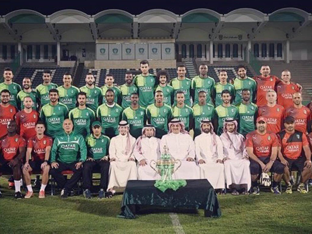 أي أهلاوي متواجد الآن يعمل ريتويت على هذه التغريدة 
#الأهلي #الملكي 💚 😍😘