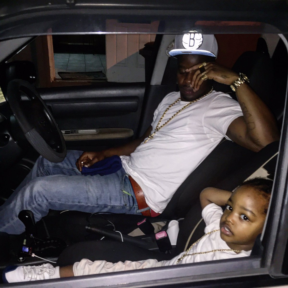 Shynemontoute1's tweet photo. My ride or die https://t.co/MgHliDLnn8