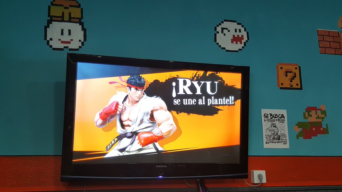 KameHouse_Bar's tweet photo. Mirad quien se ha unido por aquí al Smash.. https://t.co/WFbJt4uATM