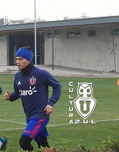 CULTURA_AZUL's tweet photo. Contratación bombastica en la gloriosa (?)
No solo entrenando pero que lindo seria
Grande Principe @CharlesAranguiz https://t.co/VxpZx04kQx