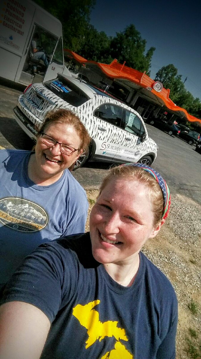 april_eh's tweet photo. Mom and I found the Fiat at the A&amp;W in Dexter after spending the morning picking blueberries! #findthefiat #107one https://t.co/qLKBLpGQuy