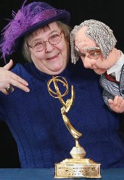 OnondagaFreeLib's tweet photo. Tonight at 6:30 we welcome back Emmy winning puppeteer Nancy Sander and her #PuppetswithPizzaz! #OFLSummer https://t.co/CTIgdsqHqx