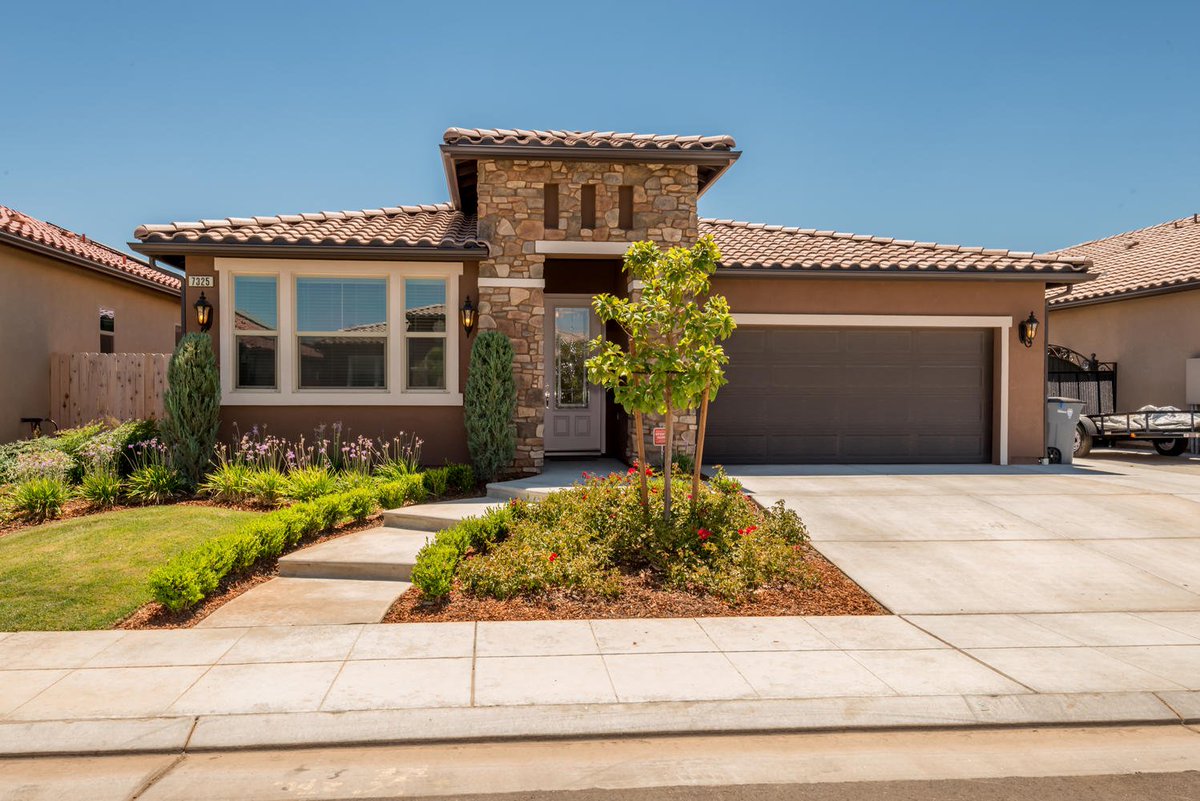 CencalRealtor's tweet photo. Featured Listing of the Day! #OwnedSolar
#Fresno #RealEstate #ForSale #PVR
https://t.co/lojNAdsxgf https://t.co/KdoWs7maHI