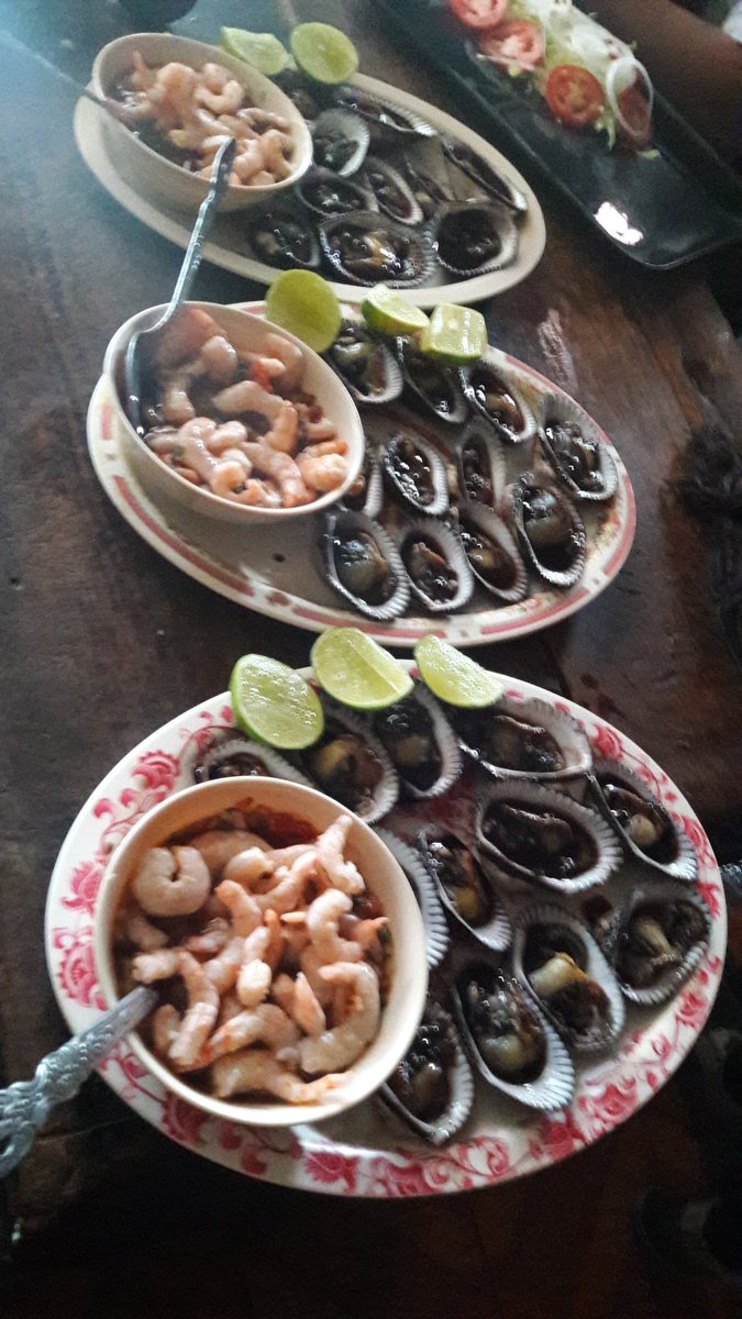 PupoCortez's tweet photo. @lamarca94fm llegan @hubersilvestre para que no se te olviden #los3compadres https://t.co/SR83NACIqG
