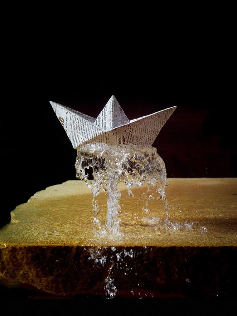 Qruda's tweet photo. Malgorzata Chodakowska creó una serie de esculturas en bronce que juegan con el agua.
https://t.co/FWkNPc9cag https://t.co/gJpvdwzQum