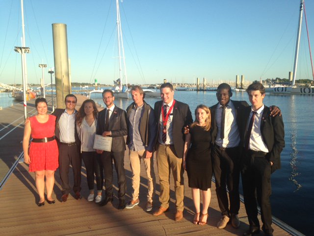 RotaractLorient's tweet photo. [Passation des pouvoirs du Rotaract Lorient Le Massiac]

Retour en photos sur un moment inoubliable. https://t.co/Ax1ExcuwdB