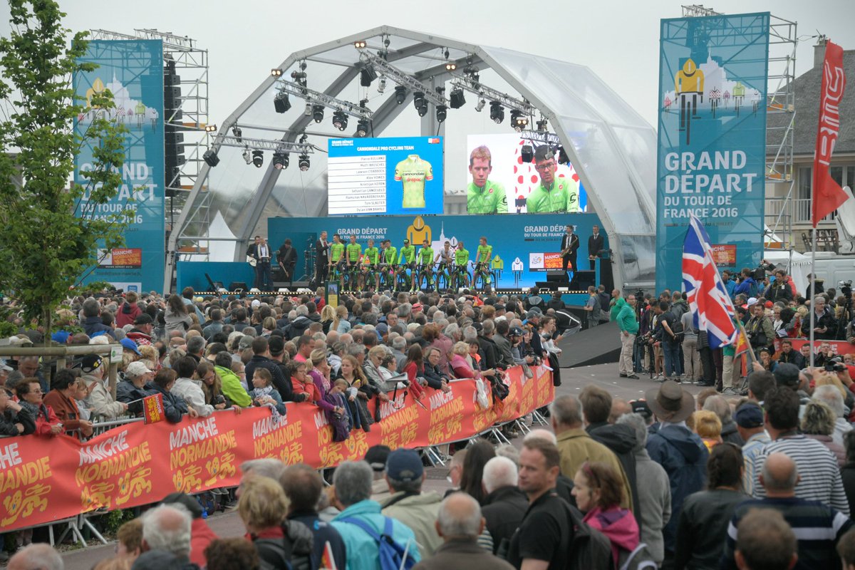 LaMontagne_TDS's tweet photo. EXCLU : @ClermontFd, bientôt Grand départ du Tour de France ?
https://t.co/COsFucQB7R https://t.co/rZKlAt3oLp