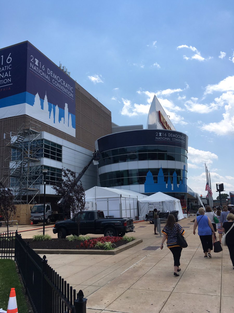 mattmarcial's tweet photo. Behind the scenes of the DNC Media Village #MPIEXP @MPI #MEETPHL https://t.co/65udDpmy5l