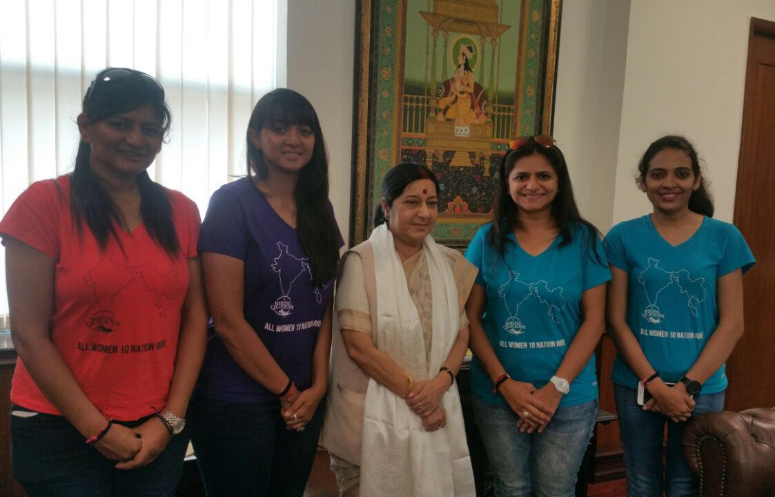BikingSurat's tweet photo. Met Smt. @SushmaSwaraj Ji, Minister of External Affairs and thanked her for the support
#BetiBachaoBetiPadhao https://t.co/T40yUoWSeb