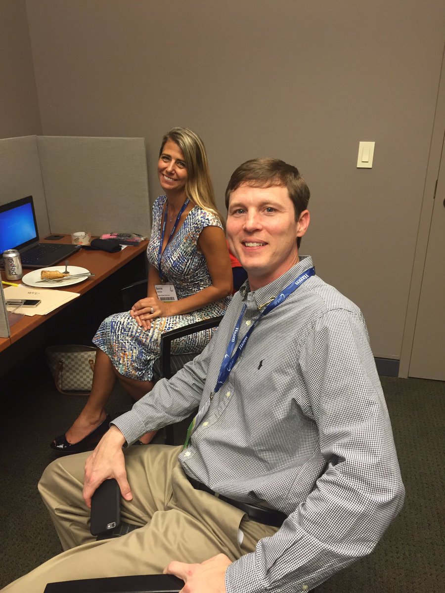 marovoniWPC's tweet photo. WEA President Elect Scott Woodard and AWWA Chair Elect Sonia Allman #kytnwpc https://t.co/FlWyGOAQLs