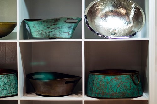 Modenus's tweet image. Revisiting stunning @ThompsonTraders copper sink designs seen at #KBIS2015. #BlogTourVegas #CopperOnModenus