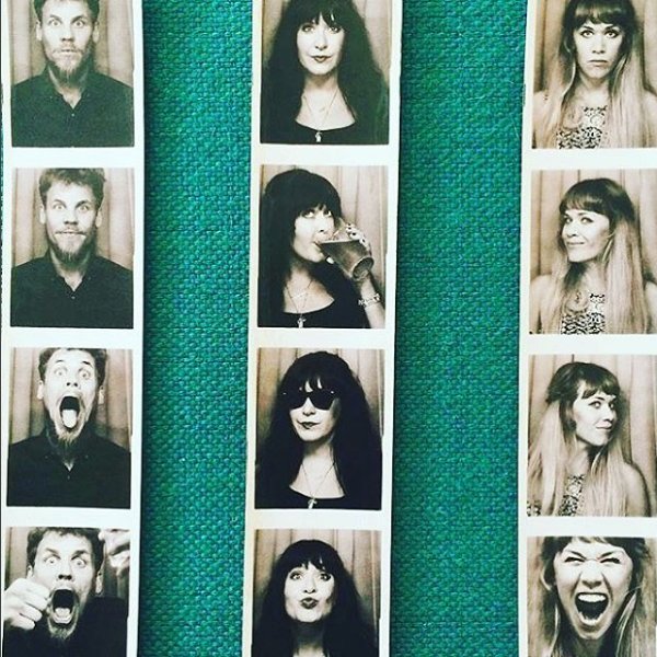 Come happy hour with us tonight ✨  pc: @tarreyn doin it right 💫#regramm