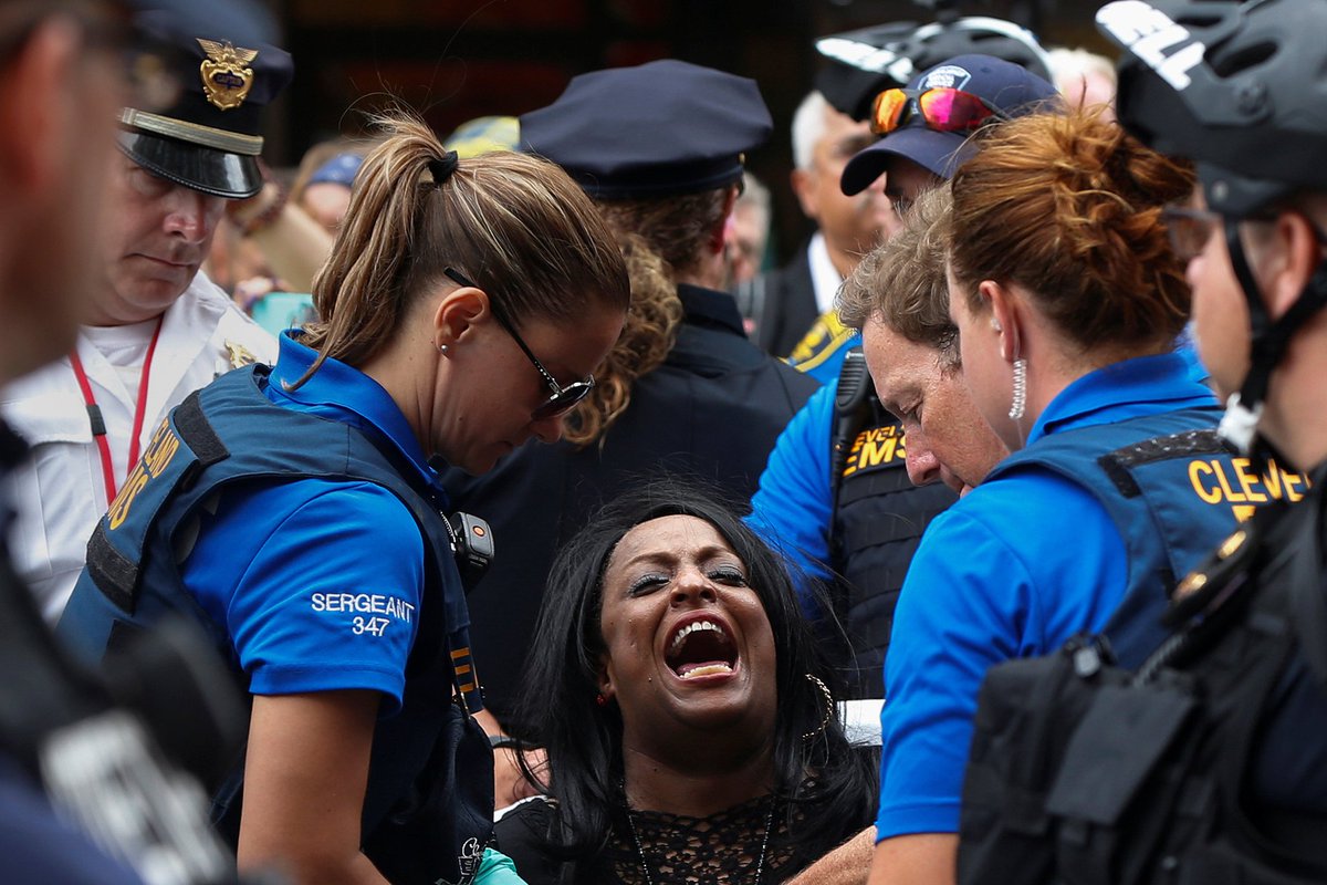 CBC Photodesk tweet media