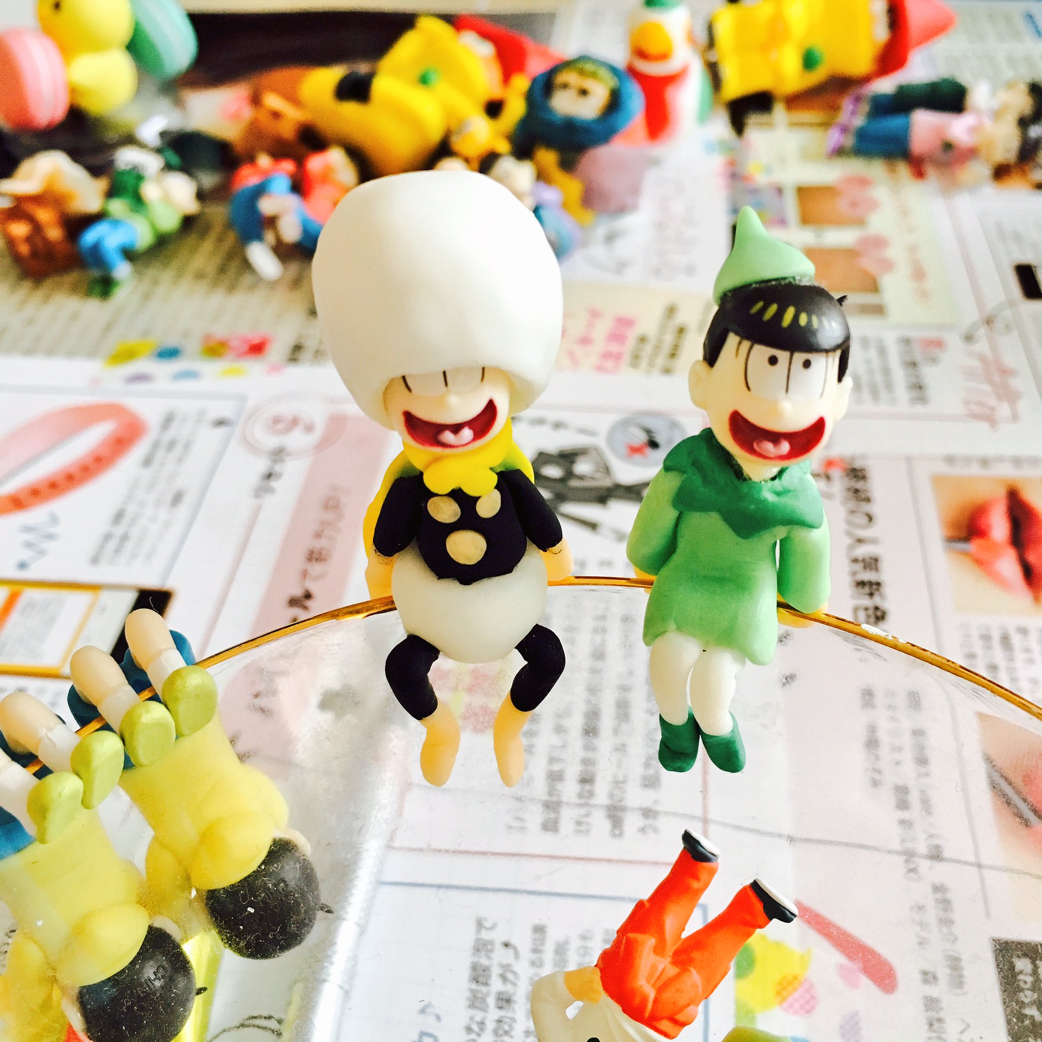 スミス松𓅪 𓅪 𓅪 Goooldsmith 芋ジャージカラ松 かあちゃん オラ 将来総理大臣になりてぇだ 芋カラ コップのフチ子 コップのおそ松さん おそ松さん Osomatusan T Co Krybzzqcxp Twitter