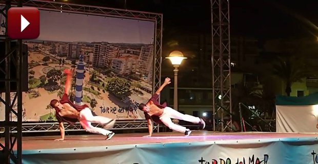 AxarquiaPlus's tweet photo. Impact Brothers actuaron el 19 de Julio en Torre del Mar, aquí un poco del espectáculo
https://t.co/KZq16aM2gg https://t.co/NRTFCuooDd