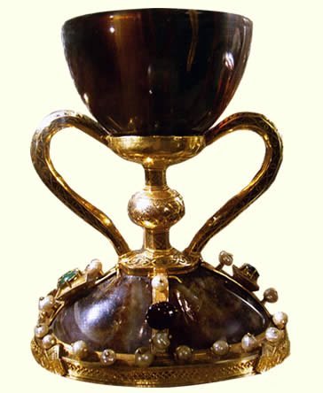 Чаша грааль. Святой грааль чаша господня. Сайт грааля. Тайная вечеря чаша грааля. Сайт грааля.