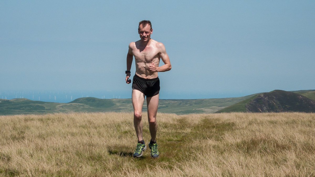 SIMONrun's tweet photo. Bike,run,bike....HOT...!!! #SweatyStuff https://t.co/oHrKR0VZEi