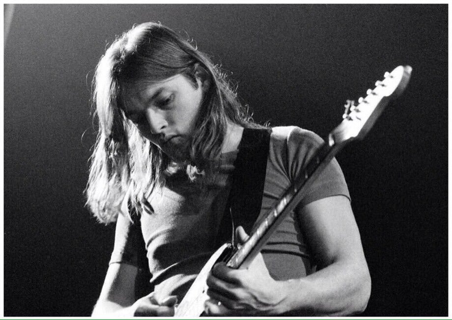 steve_sps's tweet image. I cannot put my finger on it now
The child is grown
The dream is gone
And I have become
Comfortably numb

#PinkFloyd