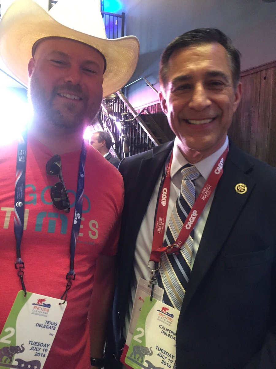 WithContxt's tweet image. This just happened. #InappropriateHashtags