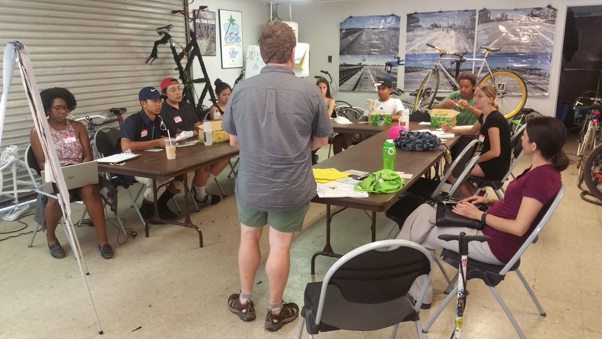 EmpactLB's tweet photo. @BikeUptown youth focus group for @WalkLb @LongBeachDHHS Pedestrian Master Plan #WalkLB #WalkBikeLB #Walkaudit https://t.co/HFhhoYu3M6