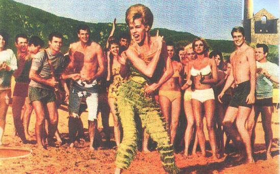 SwingOutWest's tweet photo. Swingin’ Beach Party https://t.co/j5lUdNN3It https://t.co/pLmeKJxA3B