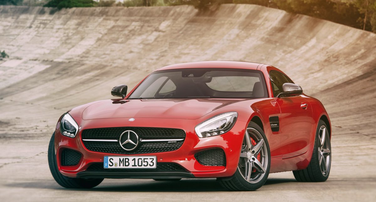 Cardecisions's tweet image. Don't let their luxury cars fool you, on the track, German auto-makers mean business😎🔥