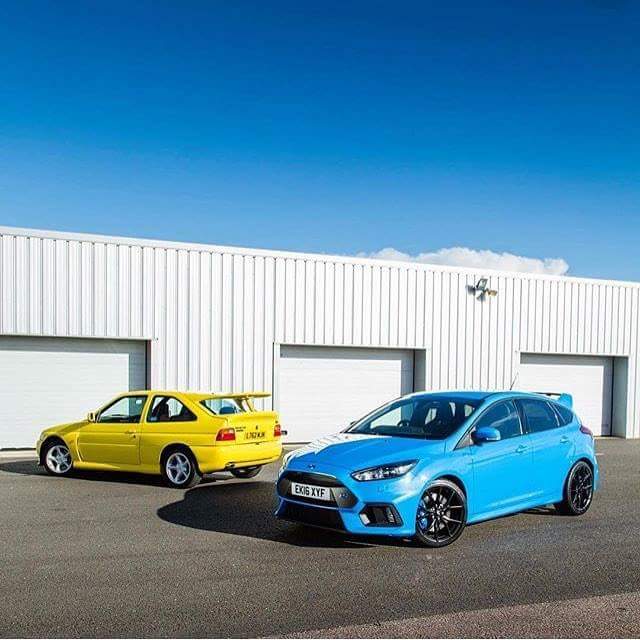 jamespeterlucas's tweet photo. Yellow or blue.. Which one for you? https://t.co/meeXz3I9As