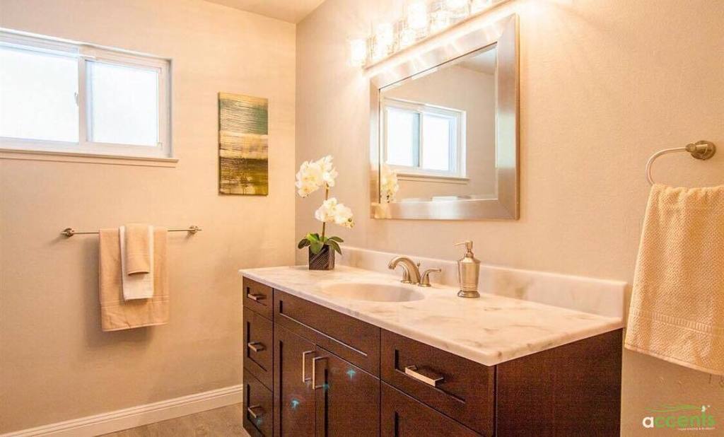 AccentsBayArea's tweet photo. 1165 Sandelin Ave. San Leandro, CA. ***offered at $845,000*** #StagedByMe https://t.co/9lgLI90t9O https://t.co/9TOq9eU4Yw